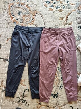 32 Degrees 2-Piece Joggers – Mauve & Charcoal